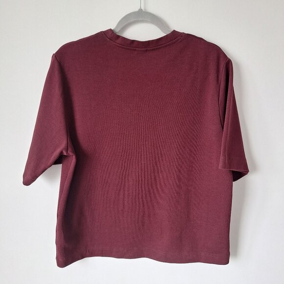 H&M Burgundy Boxy Interlock T-Shirt - Picture 9 of 10